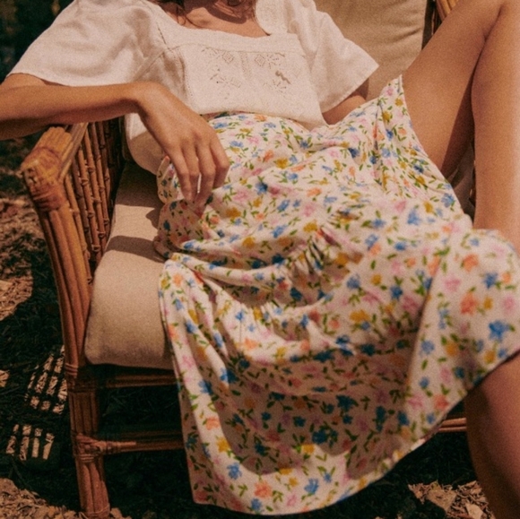 Sezane Tammie Skirt in Pastel Mini Flowers size 34 - Picture 1 of 11